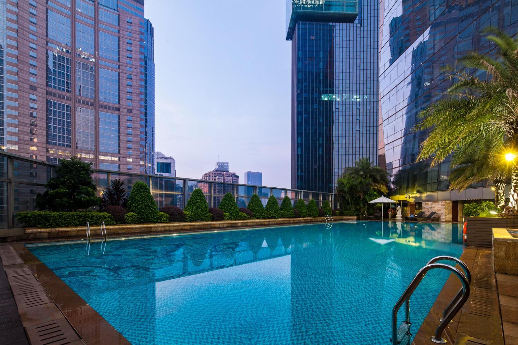 Doubletree By Hilton Guangzhou-Free Shuttle Bus To Canton Fair Complex & Overseas Buyer Registration Services During Canton Fair Period Exterior foto