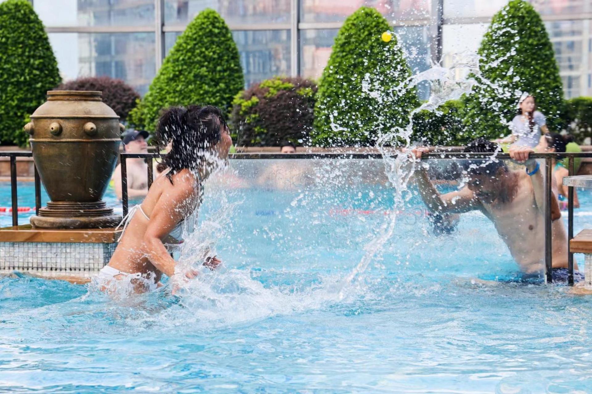 Doubletree By Hilton Guangzhou-Free Shuttle Bus To Canton Fair Complex & Overseas Buyer Registration Services During Canton Fair Period Exterior foto